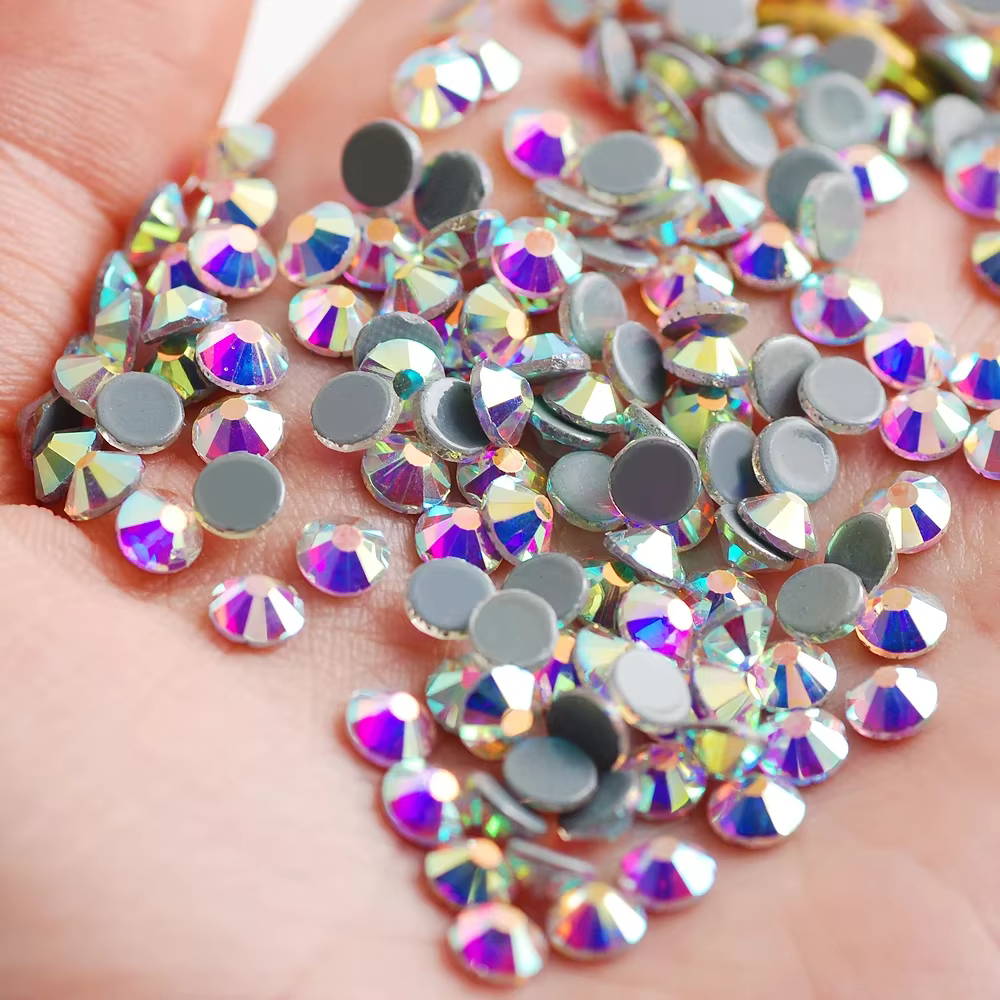 SS6 2.0mm AAAA Top qualité Multi couleur brillant verre Strass fer sur Hotfix Flatback Strass pour couture vêtements bricolage