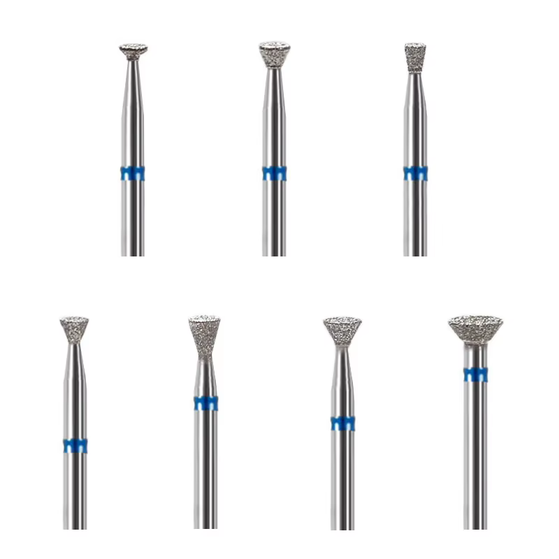Foret à ongles pour nettoyer les cuticules