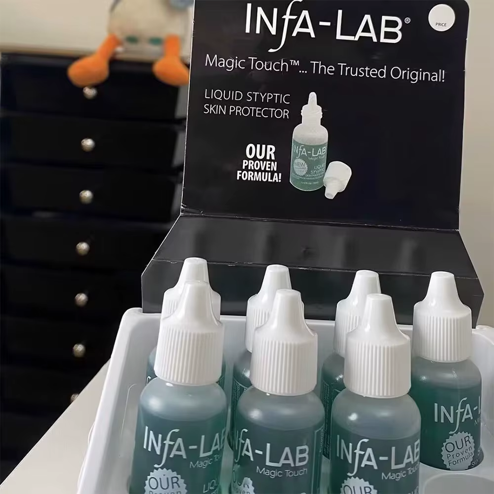 Outil hémostatique pour Nail Art