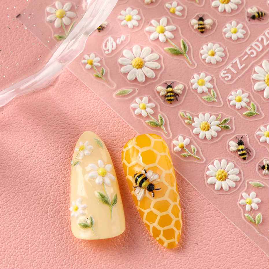 Autocollants pour ongles floraux adorables avec motif abeilles