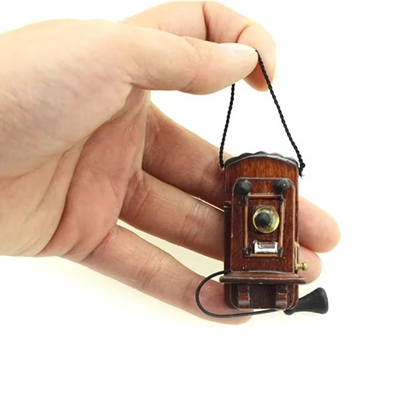 Accessoires de meubles de maison de poupée de Style Vintage, pour salon, chambre à coucher, cuisine 1:12, téléphone mural Antique Miniature