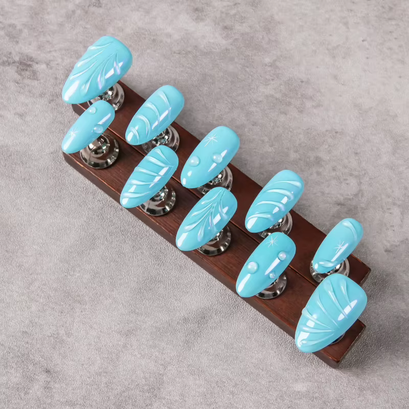 Faux ongles à presser Tiffany Blue faits main
