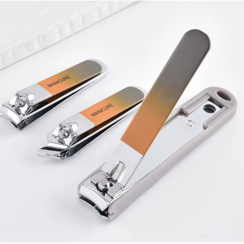 Kit de manucure complet 7 pièces avec coupe-ongles
