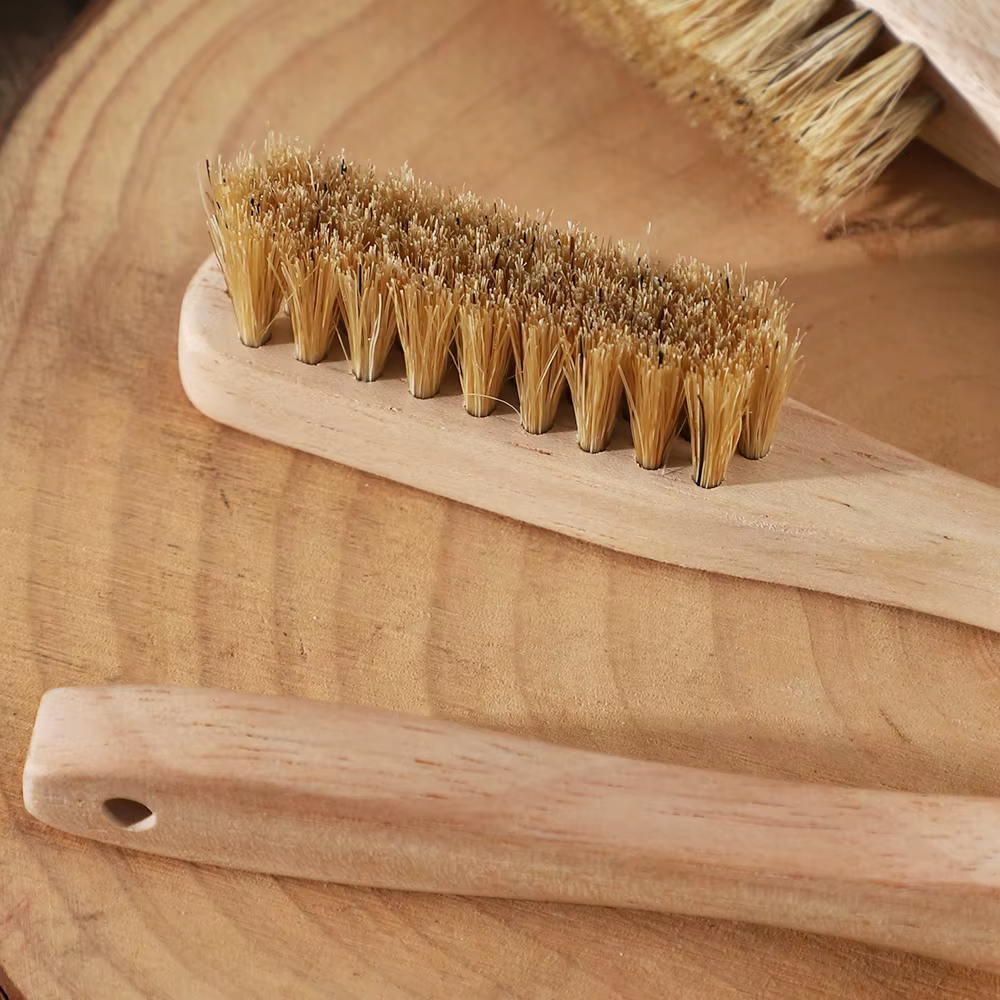 1/3 PIÈCES Petite brosse à ongles en bois massif à long manche et poils de sanglier – Outil de soin des mains naturel