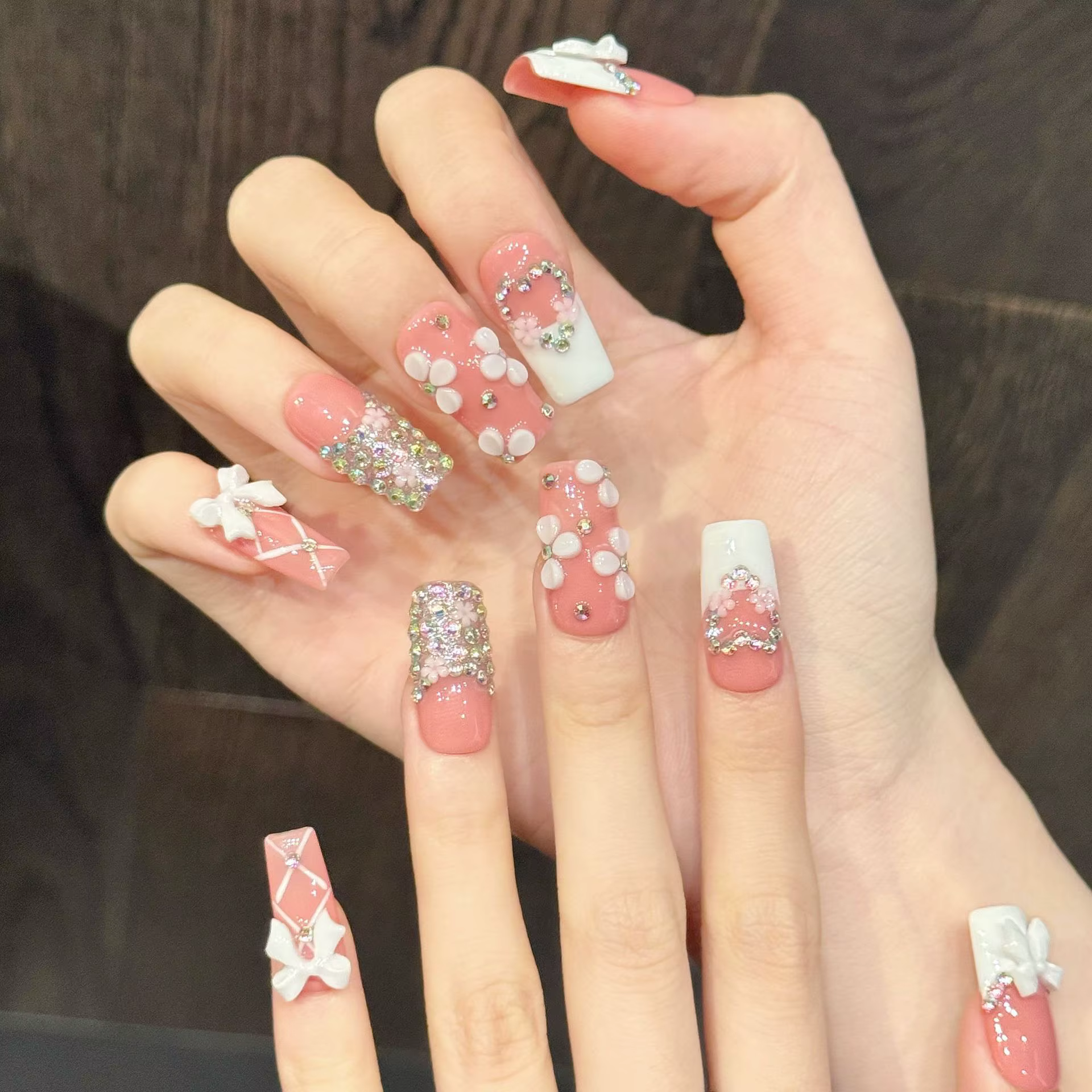 10 faux ongles carrés longs faits à la main
