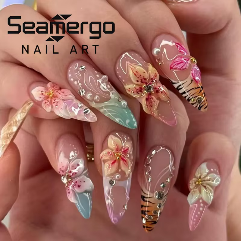 24CS Faux Ongles Français Imprimé Léopard Dégradé Coloré Amande à Presser Fleurs 3D avec Perles pour Femme – Collection Été