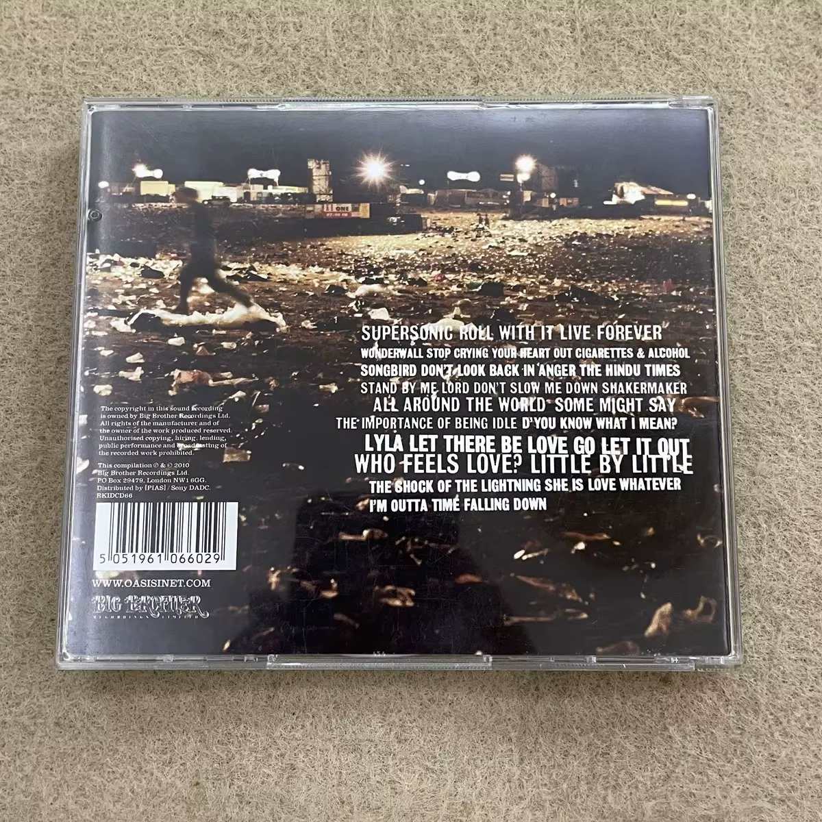 En stock, Britpop Complete Singles 2CD, Anthologie de carrière 1994-2009, Groupe britannique légendaire, Neuf et scellé