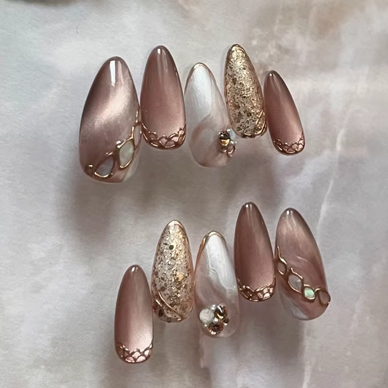 Faux ongles œil de chat marron à pression pour filles