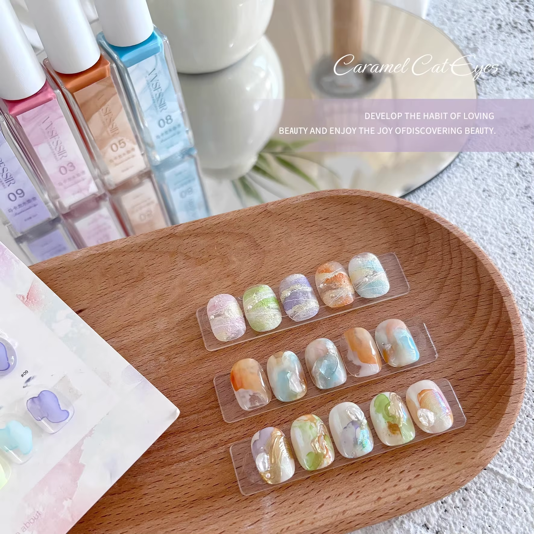 Macaron floraison vernis à ongles marbre encre