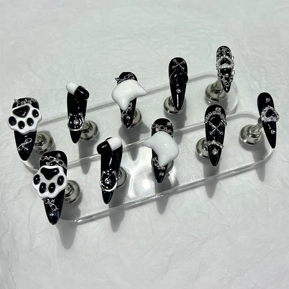 Faux ongles à presser faits main Kawaii Y2K Gyaru noir et blanc à pointe longue