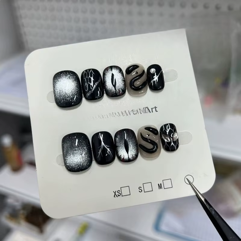 10 pièces faux ongles carrés courts avec oeil du diable mystérieux étoile presse