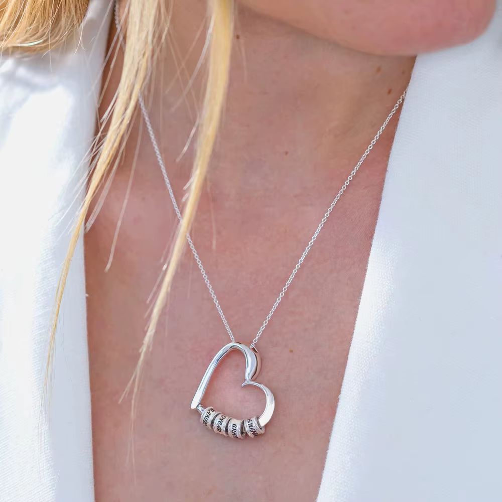 Collier coeur noms personnalisés noms de famille personnalisés collier de perles cadeau de fête des mères personnalisé