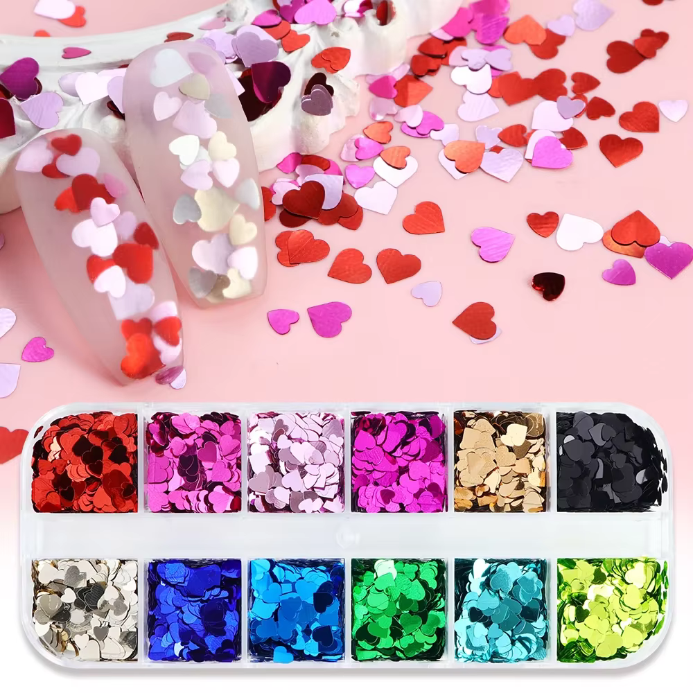 Paillettes scintillantes en forme de cœurs pour nail art