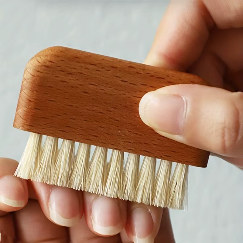 Brosse à ongles