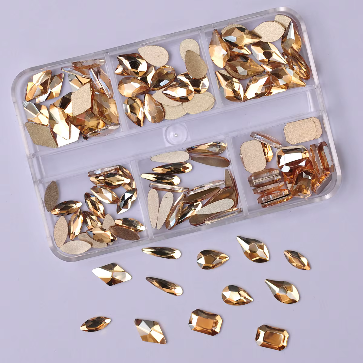 Strass en cristal de forme mixte