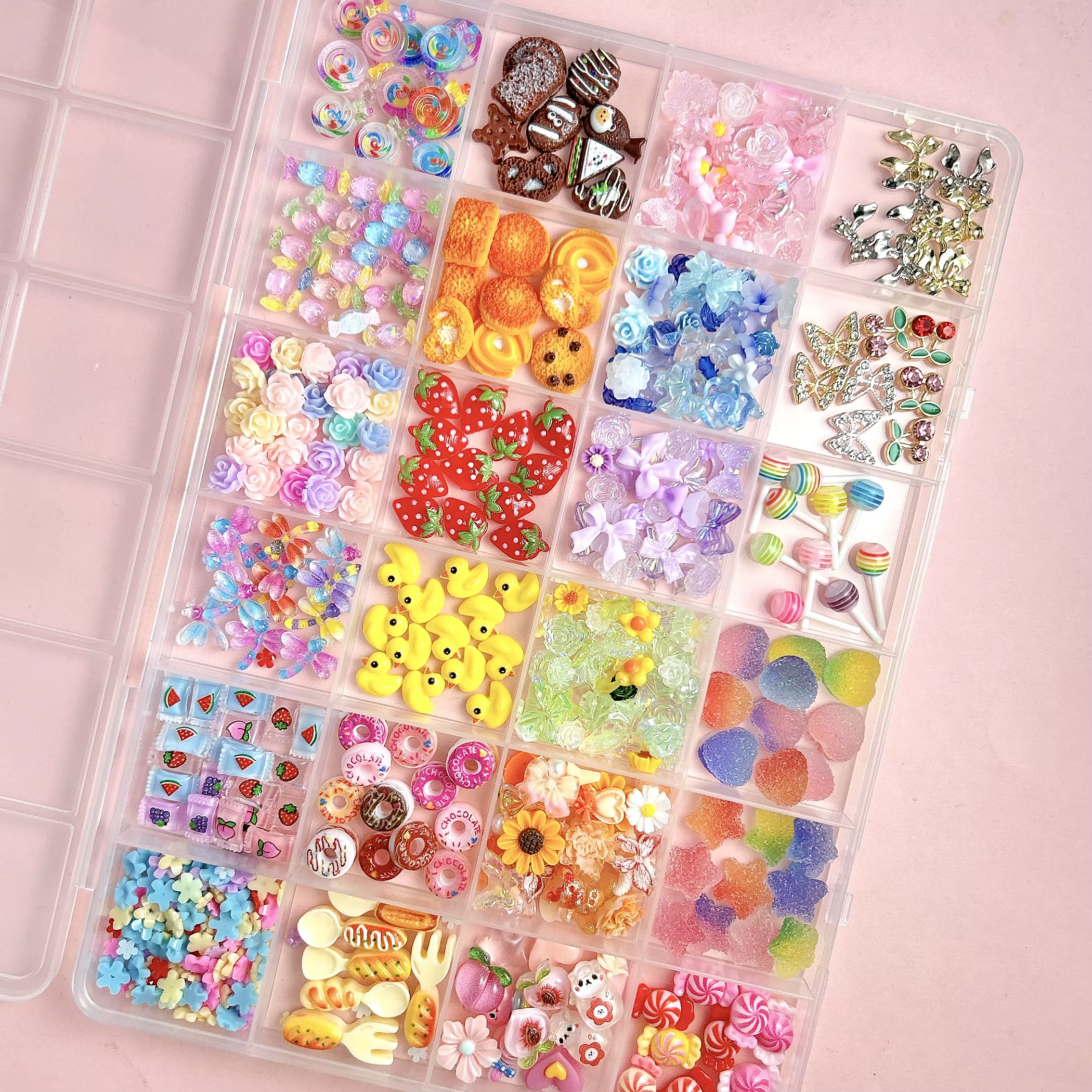 1 boîte de décorations pour ongles