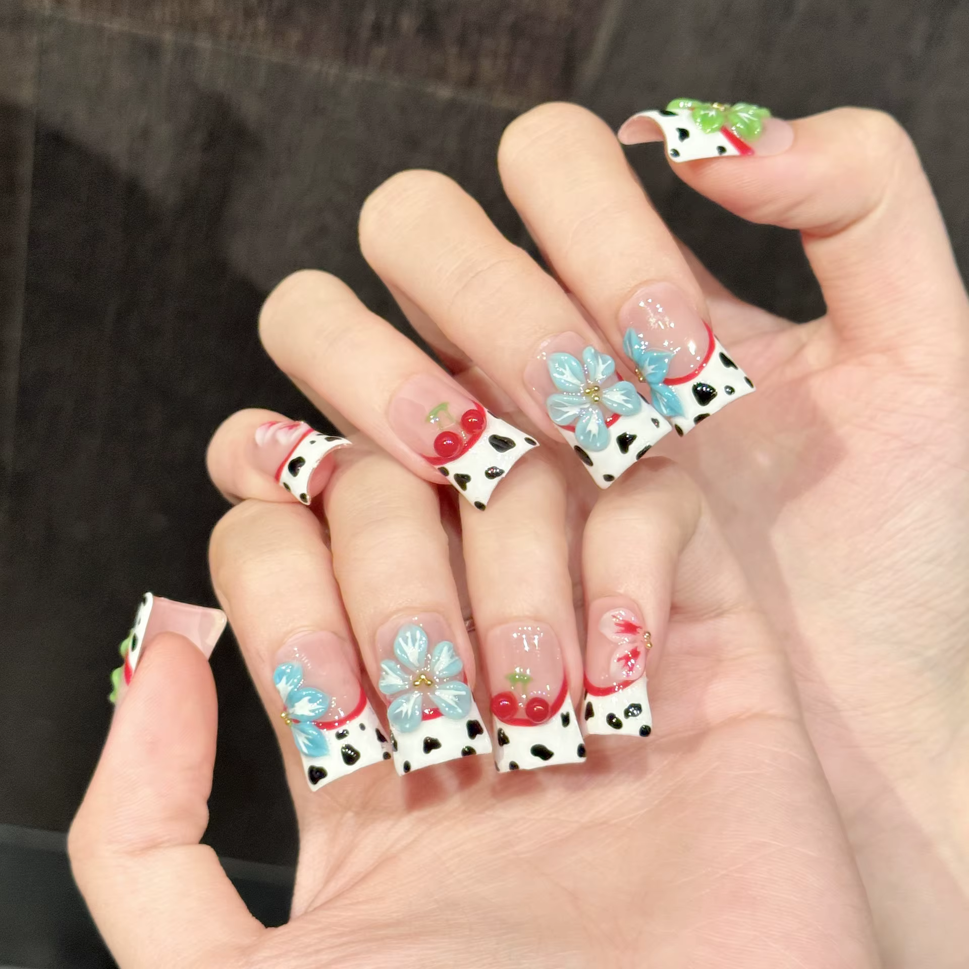10 pièces d'ongles artificiels pressés à la main