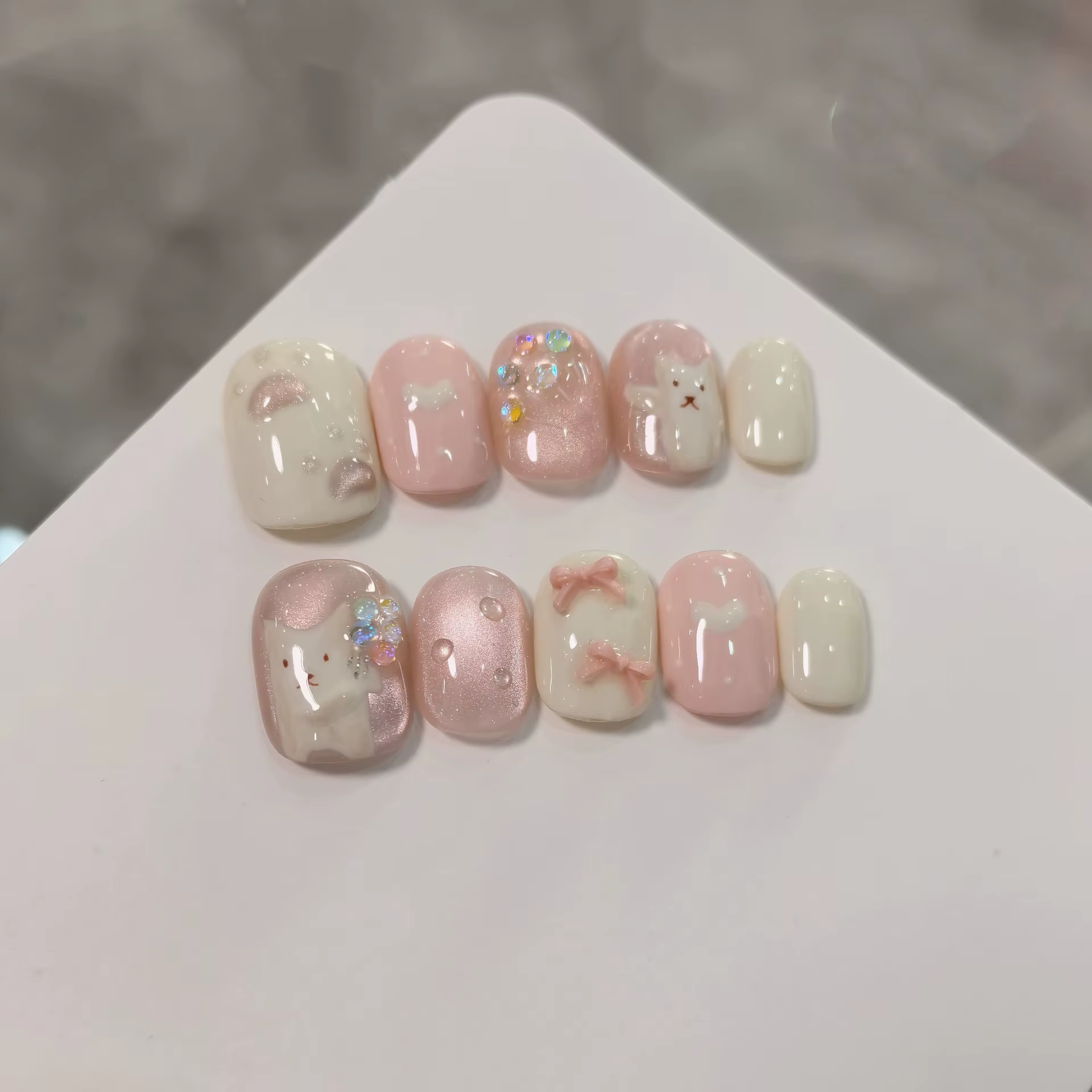 Ensemble de 10 ongles à pression faits à la main