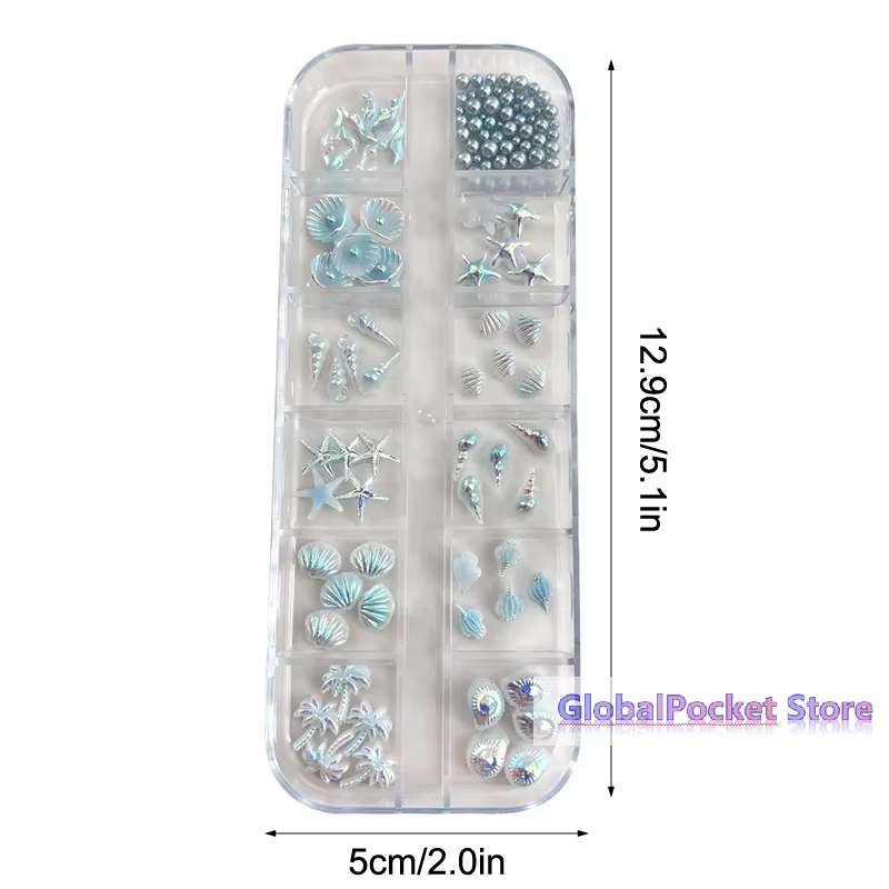 Boîte de 12 compartiments – Breloques d'ongles bleues et blanches en forme de coquillages