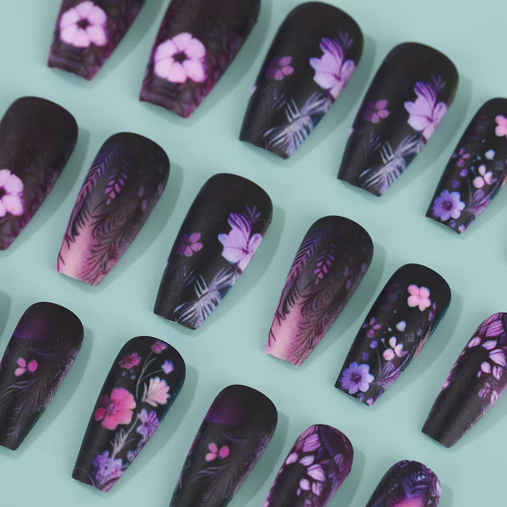 24 faux ongles à presser