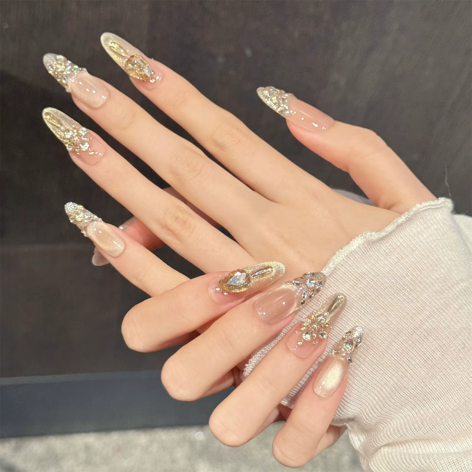 Faux ongles de luxe à pression avec strass en or rose